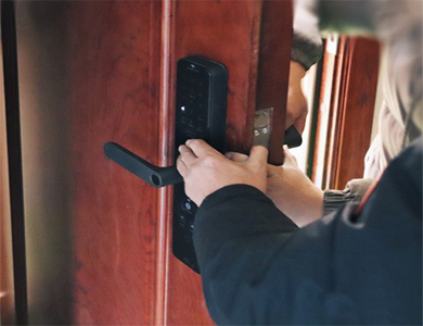 龙沙24小时上门开锁公司